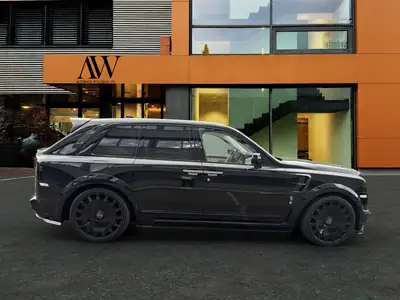 Rolls-Royce Cullinan Mansory Edition 2023 — SUV ultra-luxe, 18 900 km seulement — Thumbnail 11