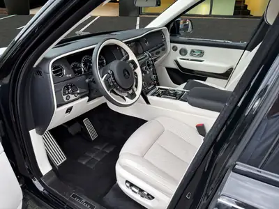 Rolls-Royce Cullinan Mansory Edition 2023 — SUV ultra-luxe, 18 900 km seulement — Thumbnail 13