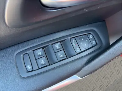 Renault Kadjar 1.3 Turbo Intens EDC — SUV dynamique, sans accident, équipé GPS — Thumbnail 21
