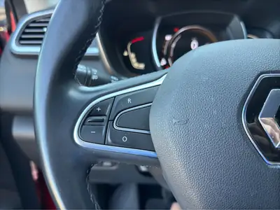 Renault Kadjar 1.3 Turbo Intens EDC — SUV dynamique, sans accident, équipé GPS — Thumbnail 23