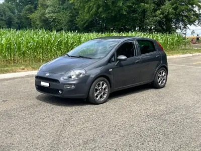 Fiat Punto 0.9 T TwinAir 100 MyStyle — Citadine économique et fiable, 105'000 km — interni