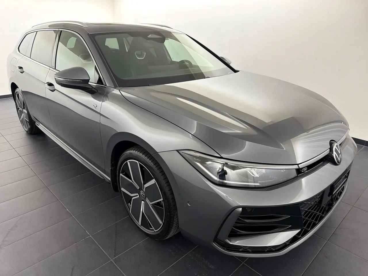 Volkswagen Passat 2026 occasion Zürich — 4