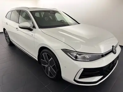 VW Passat Break 1.5 TSI PHEV R-Line 2026 — Hybride rechargeable, quasi neuve — interior