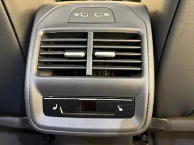 VW Passat Break 1.5 TSI PHEV R-Line 2026 — Hybride rechargeable, quasi neuve — Thumbnail 11