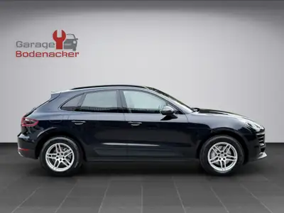 Porsche Macan S Diesel PDK — SUV premium sportif, entretien récent et équipement complet — Thumbnail 8