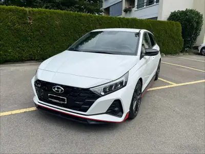 Hyundai i20 N 1.6 T-GDi — Sportive compacte 204 ch, 30'000 km seulement — Außenansicht