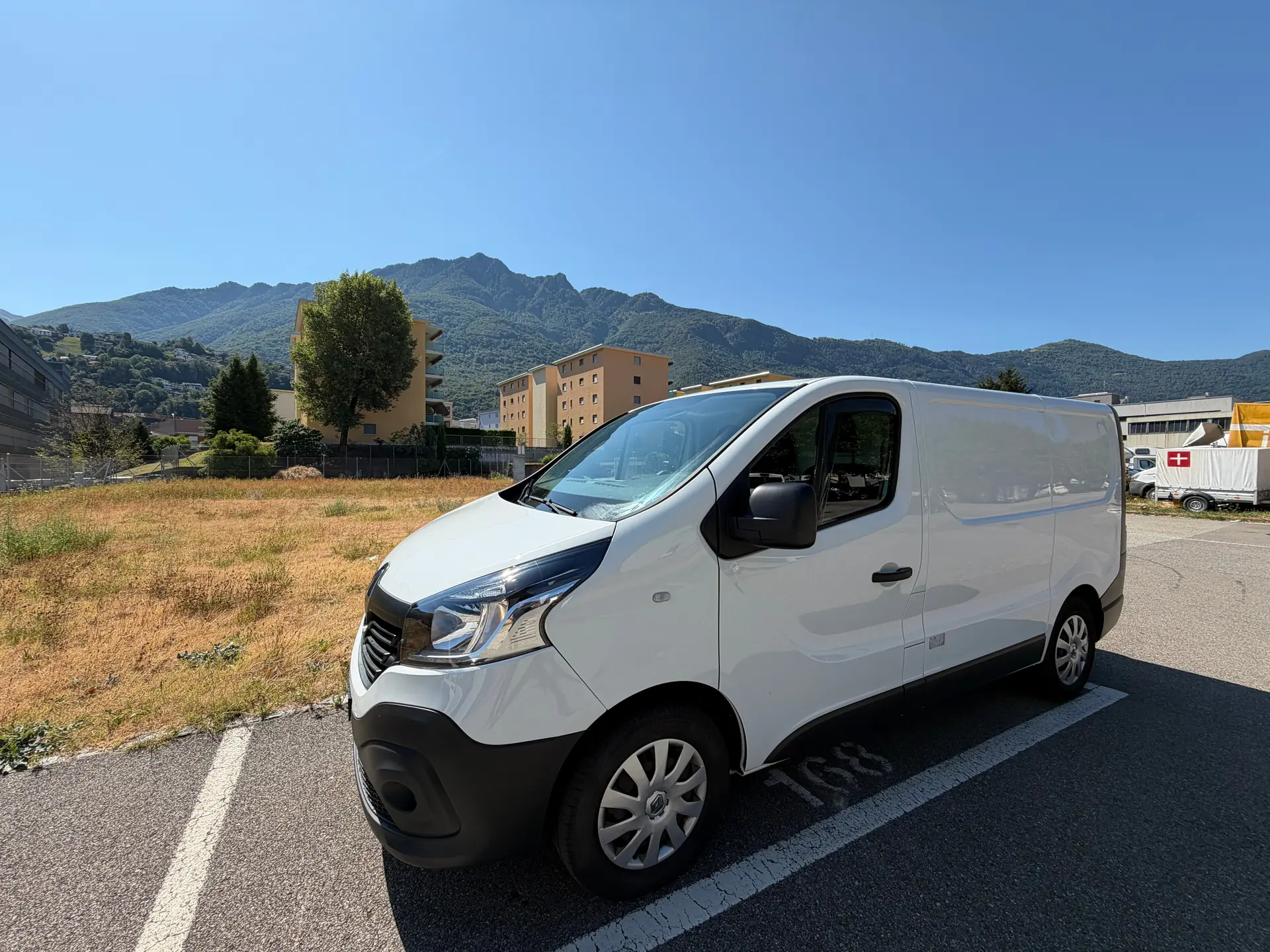 Renault Trafic 1.6 dCi 95 — Fourgon frigorifique professionnel, 104 500 km