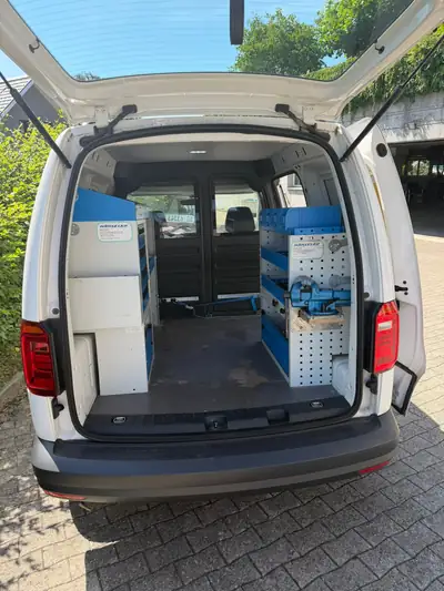 VW Caddy 2.0 TDI 150 4Motion — Utilitaire polyvalent diesel, 4×4 performant — Miniatura 8
