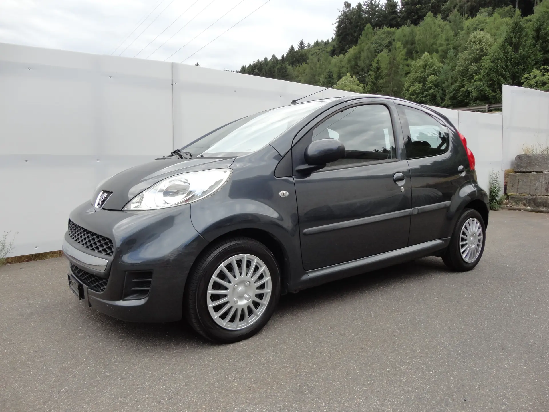 Peugeot 107 1.0 Trendy — Petite citadine économique, entretien minimal