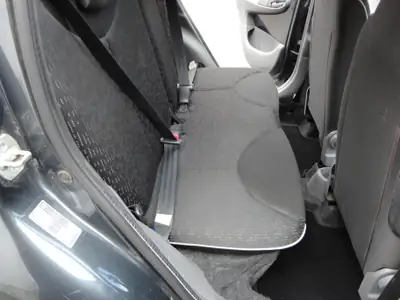 Peugeot 107 1.0 Trendy — Petite citadine économique, entretien minimal — Miniatura 11