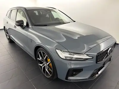 Volvo V60 T8 eAWD Polestar — Hybride rechargeable haute performance, 26 500 km seulement — interni