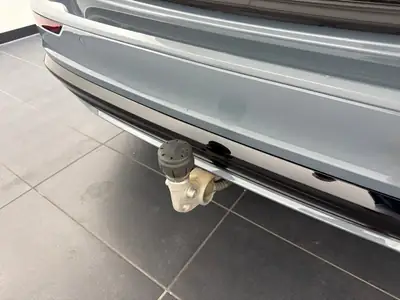 Volvo V60 T8 eAWD Polestar — Hybride rechargeable haute performance, 26 500 km seulement — Miniatura 8
