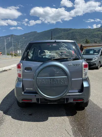 Daihatsu Terios 1.5 16V 4WD — SUV compact authentique, transmission automatique, 4x4 intégral — Thumbnail 8