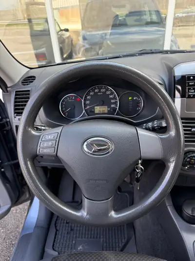 Daihatsu Terios 1.5 16V 4WD — SUV compact authentique, transmission automatique, 4x4 intégral — Thumbnail 11