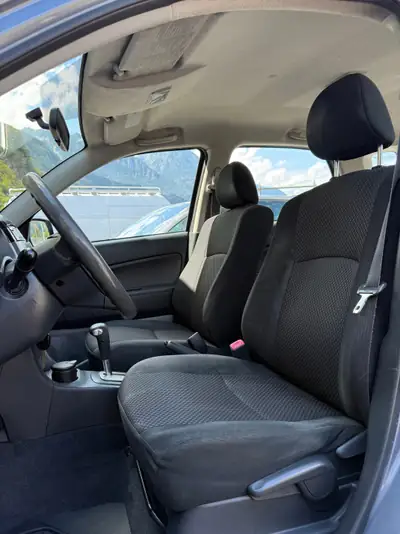 Daihatsu Terios 1.5 16V 4WD — SUV compact authentique, transmission automatique, 4x4 intégral — Thumbnail 13