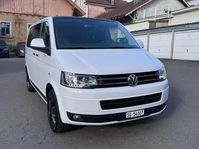 VW T5 Edition 25 — Monospace diesel robuste, contrôle technique jusqu'en 2026 — vue extérieure