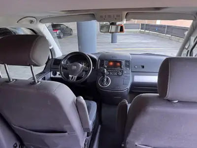 VW T5 Edition 25 — Monospace diesel robuste, contrôle technique jusqu'en 2026 — détail