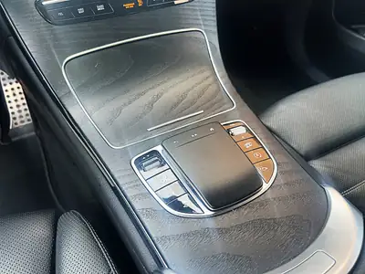 Mercedes-Benz GLC 43 AMG 4Matic — SUV sportif 390 ch, équipements premium, 126 000 km — Thumbnail 12