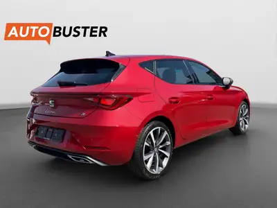 SEAT Leon 1.5 eTSI mHEV — Berline hybride légère, 104 000 km, sans sinistre — dashboard