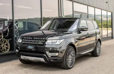 Land Rover Range Rover Sport 4.4 SDV8 HSE — Prestige SUV diesel, roues Overfinch 22" — Seitenansicht