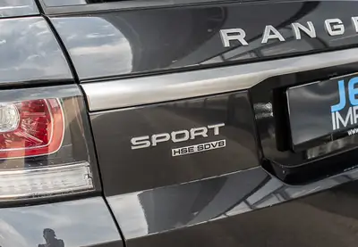 Land Rover Range Rover Sport 4.4 SDV8 HSE — Prestige SUV diesel, roues Overfinch 22" — Detail