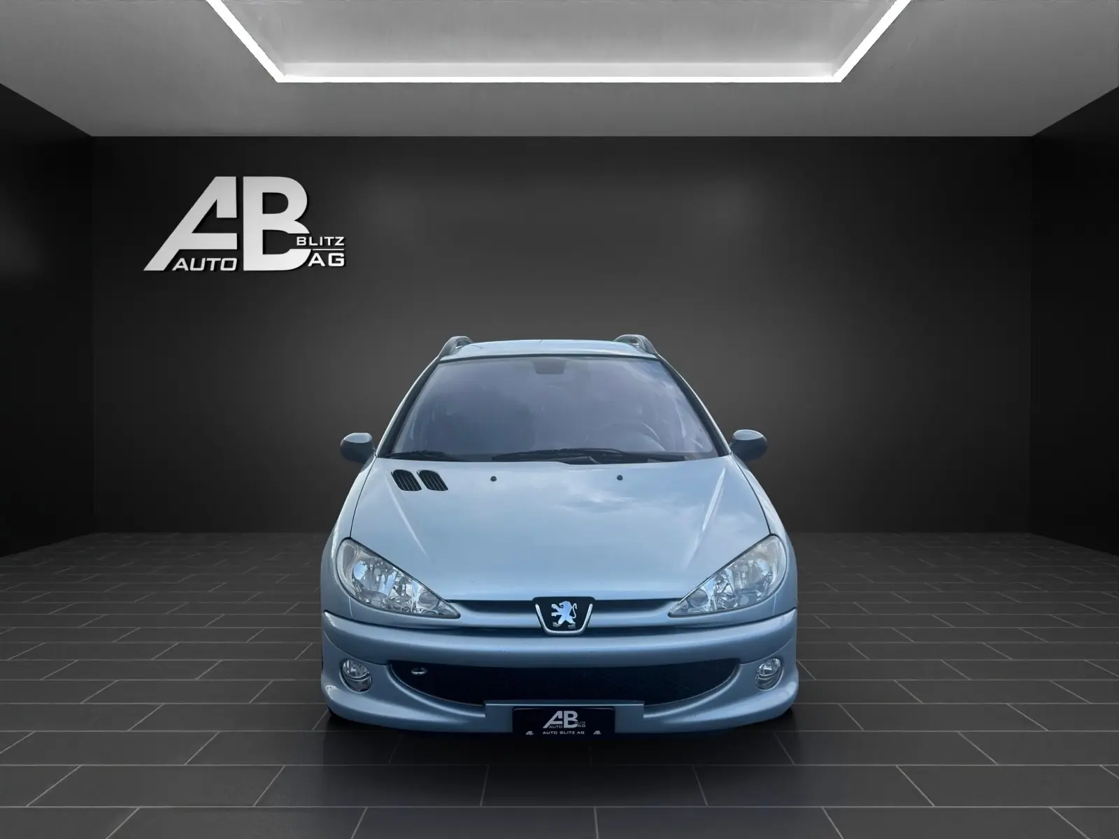 Peugeot 206 SW 1.6 16V XS — Breaks spacieux d'époque, sans accident