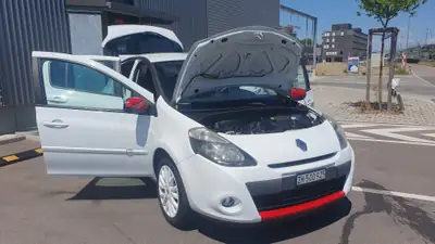 Renault Clio 1.2 TCe 100 S — Citadine fiable, faible kilométrage, sans sinistre — Miniatura 7