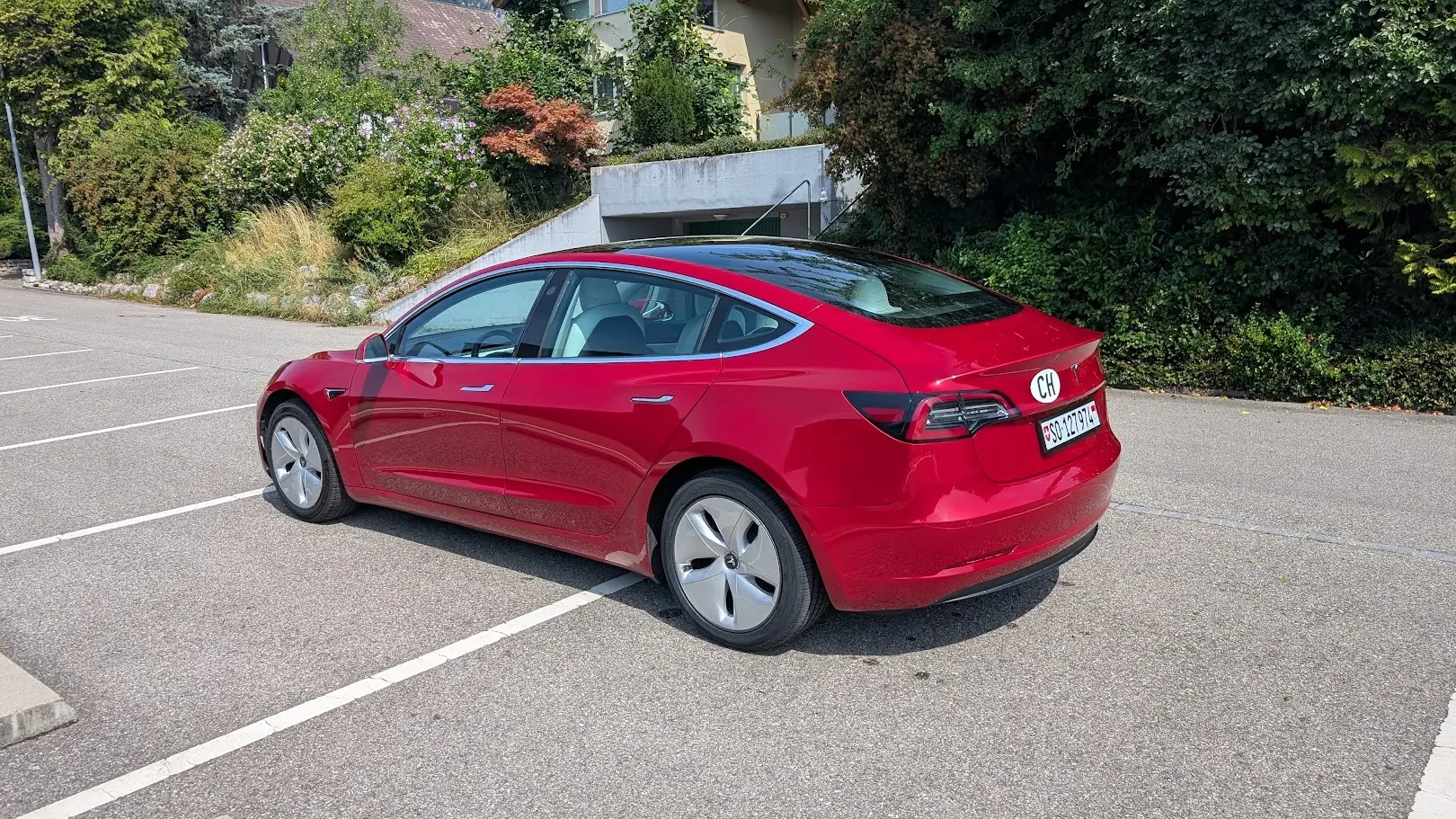 Tesla Model 3 Long Range Dual Motor — Électrique performante, 284'000 km, état impeccable