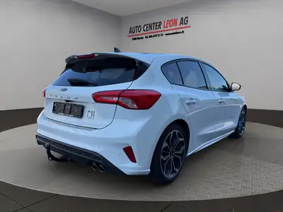Ford Focus 1.0 SCTi ST Line — Compacte dynamique, automatique, sans sinistre — detail