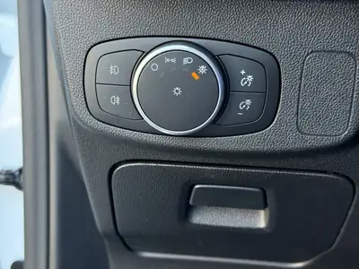Ford Focus 1.0 SCTi ST Line — Compacte dynamique, automatique, sans sinistre — Thumbnail 24