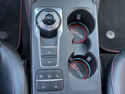 Ford Focus 1.0 SCTi ST Line — Compacte dynamique, automatique, sans sinistre — Thumbnail 28