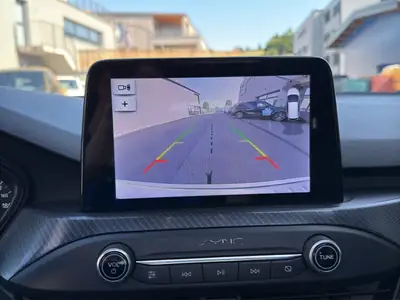 Ford Focus 1.0 SCTi ST Line — Compacte dynamique, automatique, sans sinistre — Thumbnail 31