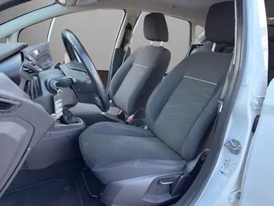 Ford Fiesta 1.0 SCTi Trend — Citadine urbaine fiable, climatisée et sans accident — Thumbnail 9