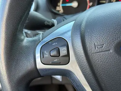 Ford Fiesta 1.0 SCTi Trend — Citadine urbaine fiable, climatisée et sans accident — Thumbnail 21