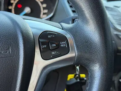 Ford Fiesta 1.0 SCTi Trend — Citadine urbaine fiable, climatisée et sans accident — Thumbnail 22