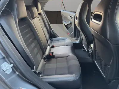 Mercedes-Benz CLA 200 Shooting Brake — Monospace diesel efficace, sans sinistre — Thumbnail 18
