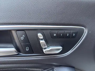 Mercedes-Benz CLA 200 Shooting Brake — Monospace diesel efficace, sans sinistre — Thumbnail 21