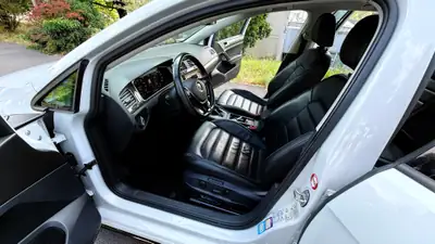VW Golf Variant 1.4 TSI Lounge R-Line DSG — Monospace polyvalent, 151'000 km, sans sinistre — Thumbnail 10