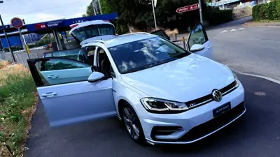 VW Golf Variant 1.4 TSI Lounge R-Line DSG — Monospace polyvalent, 151'000 km, sans sinistre — Thumbnail 15