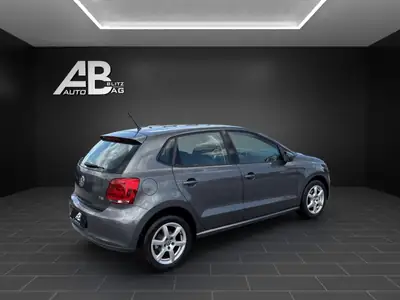 Volkswagen Polo 1.2 TSI Comfortline — Citadine fiable, moteur turbo efficace, 77 000 km — dashboard