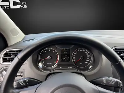 Volkswagen Polo 1.2 TSI Comfortline — Citadine fiable, moteur turbo efficace, 77 000 km — Thumbnail 12