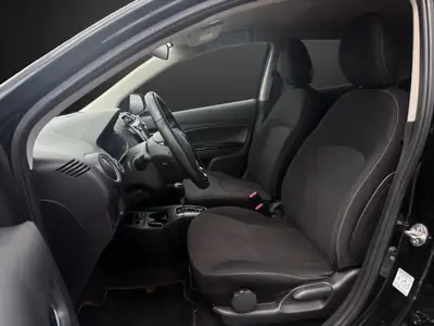 Mitsubishi Space Star 1.2 Black Line — Citadine fiable, entretien récent et sans sinistre — Thumbnail 7