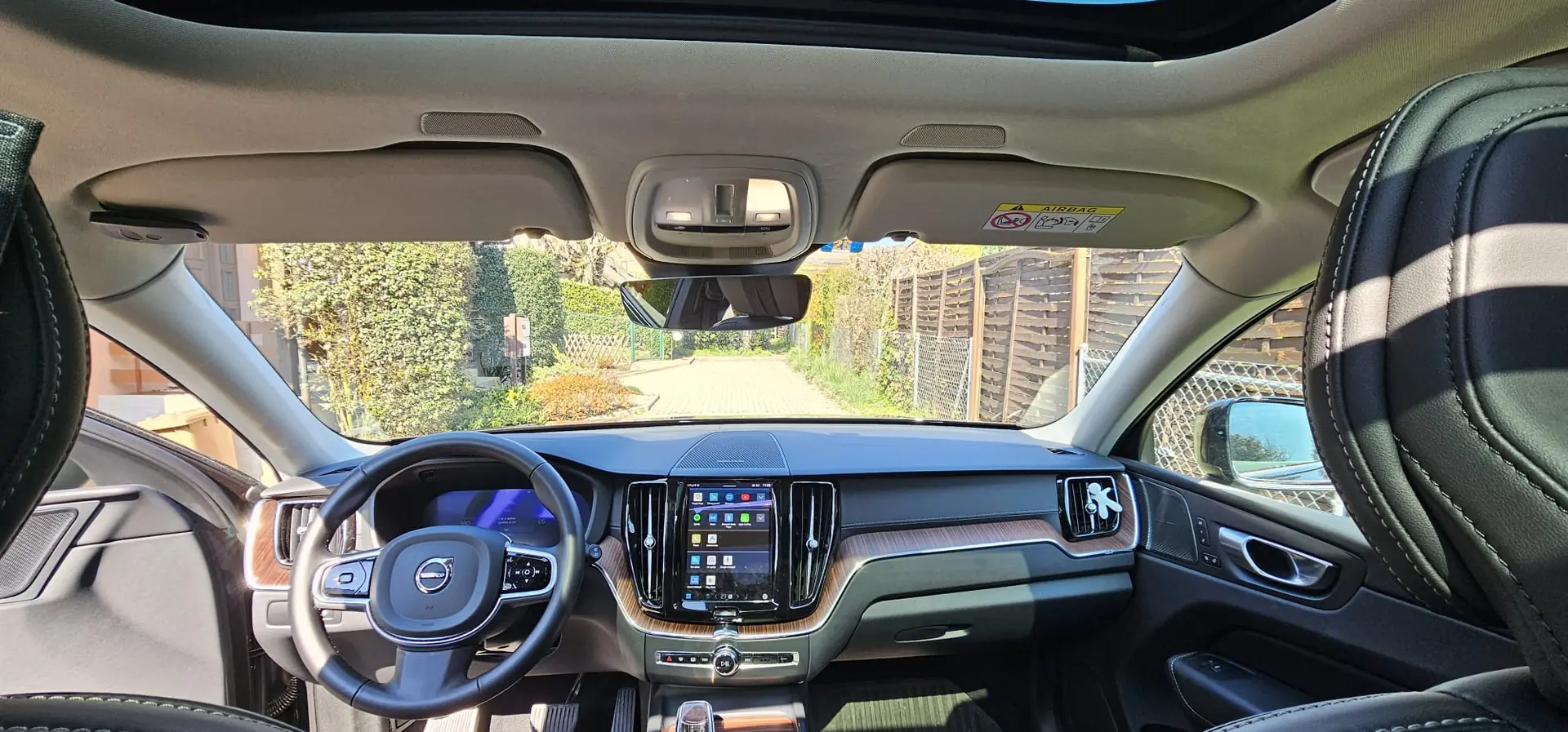 Volvo XC60 2023 occasion Gland — 4