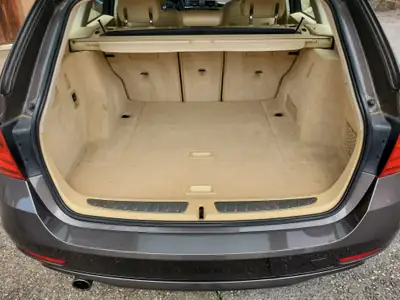 BMW 320i xDrive Touring 2013 — Breaks polyvalent, traction intégrale et fiabilité germanique — dettaglio