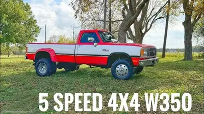 Dodge Ram W 3500 Dually — Mythique pickup V8 4x4, moteur 250 ch, très bas kilométrage — Miniatur 13