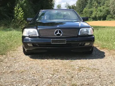 Mercedes-Benz SL 320 — Roadster de légende, statut vétéran, hardtop neuf — arrière