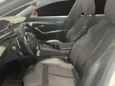 Peugeot 508 SW — Break élégant, moteur efficient et spacieux — Detail