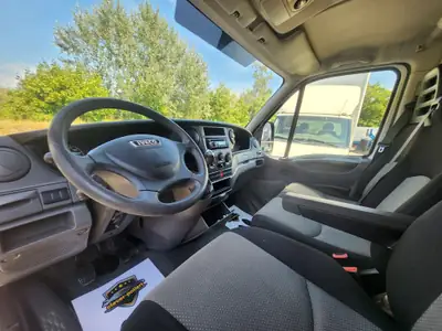 Iveco Daily 35S15V 2.3 HPI 146 — Utilitaire robuste, entretien impeccable, prêt au travail — Miniature 7