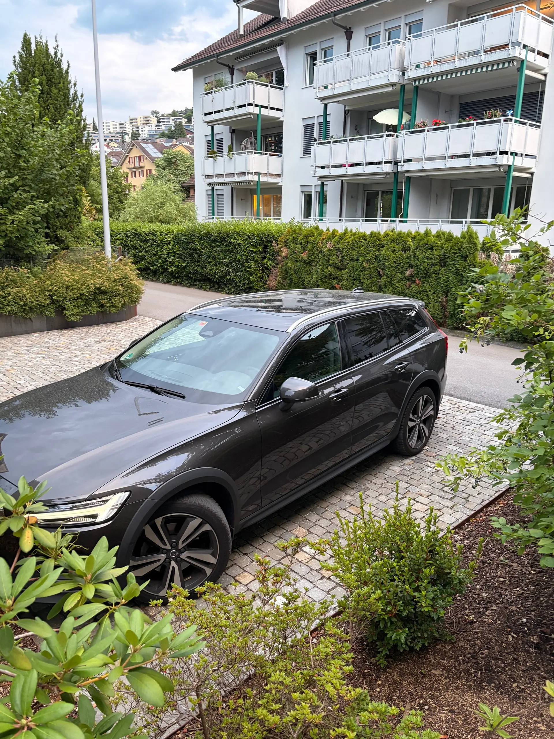 Volvo V60 2023 occasion Zug — 3