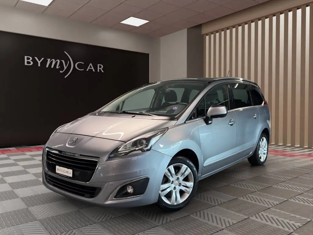 Peugeot 5008 2016 occasion Meyrin — 1
